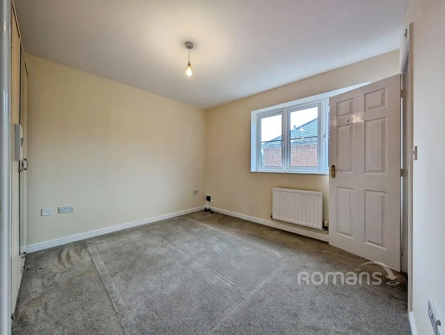 Little Horse Close, Earley, RG6, photo 12