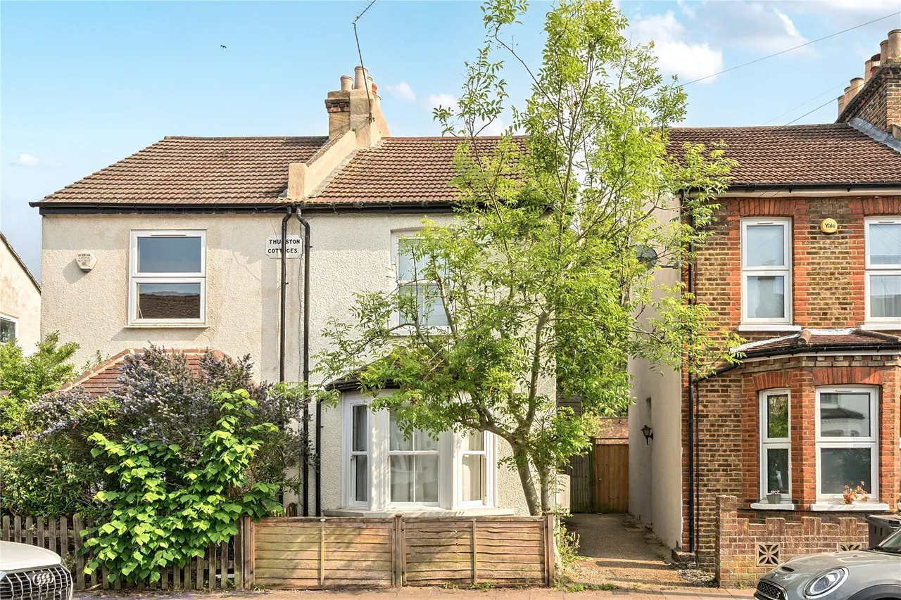 2 bed house for sale — Park End, Bromley, BR1