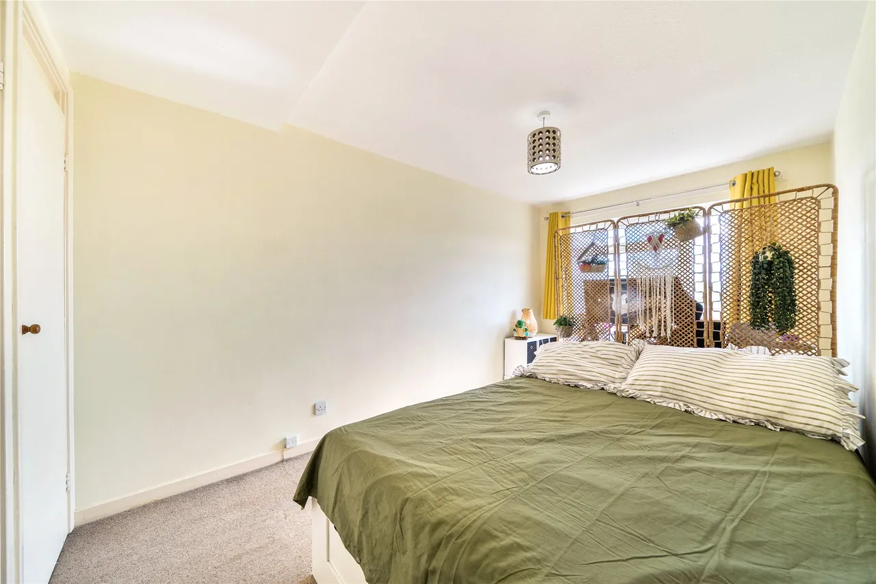 Hobill Walk, Surbiton, KT5, photo 7