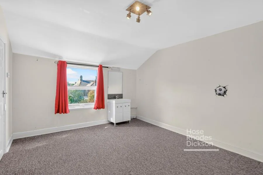 Bellevue Road, Cowes, PO31, photo 12