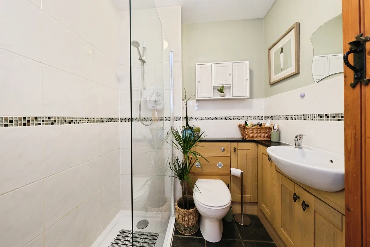 The Riverbank, Willington, DE65, photo 9