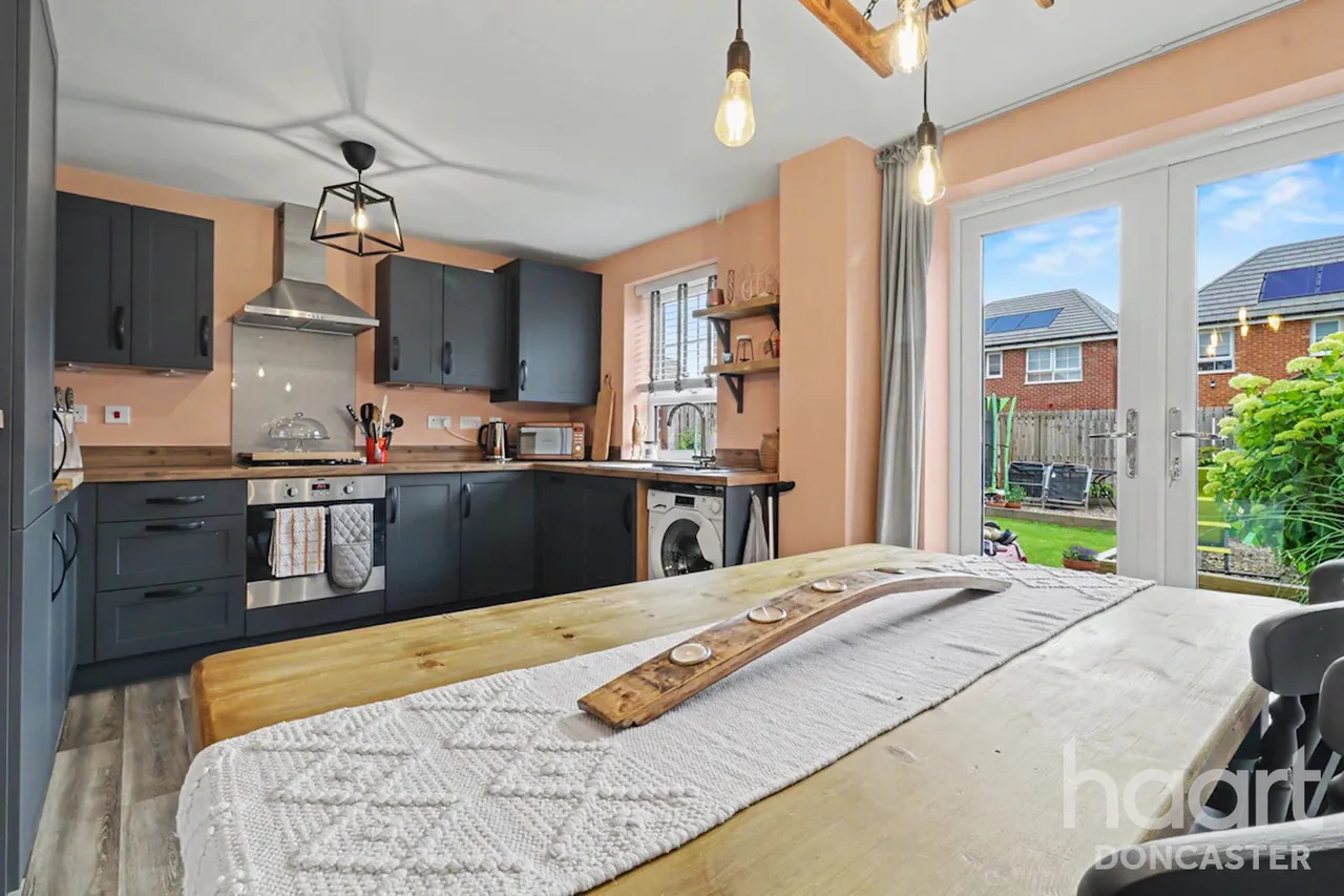 Davy Road, Rossington, DN11, photo 8