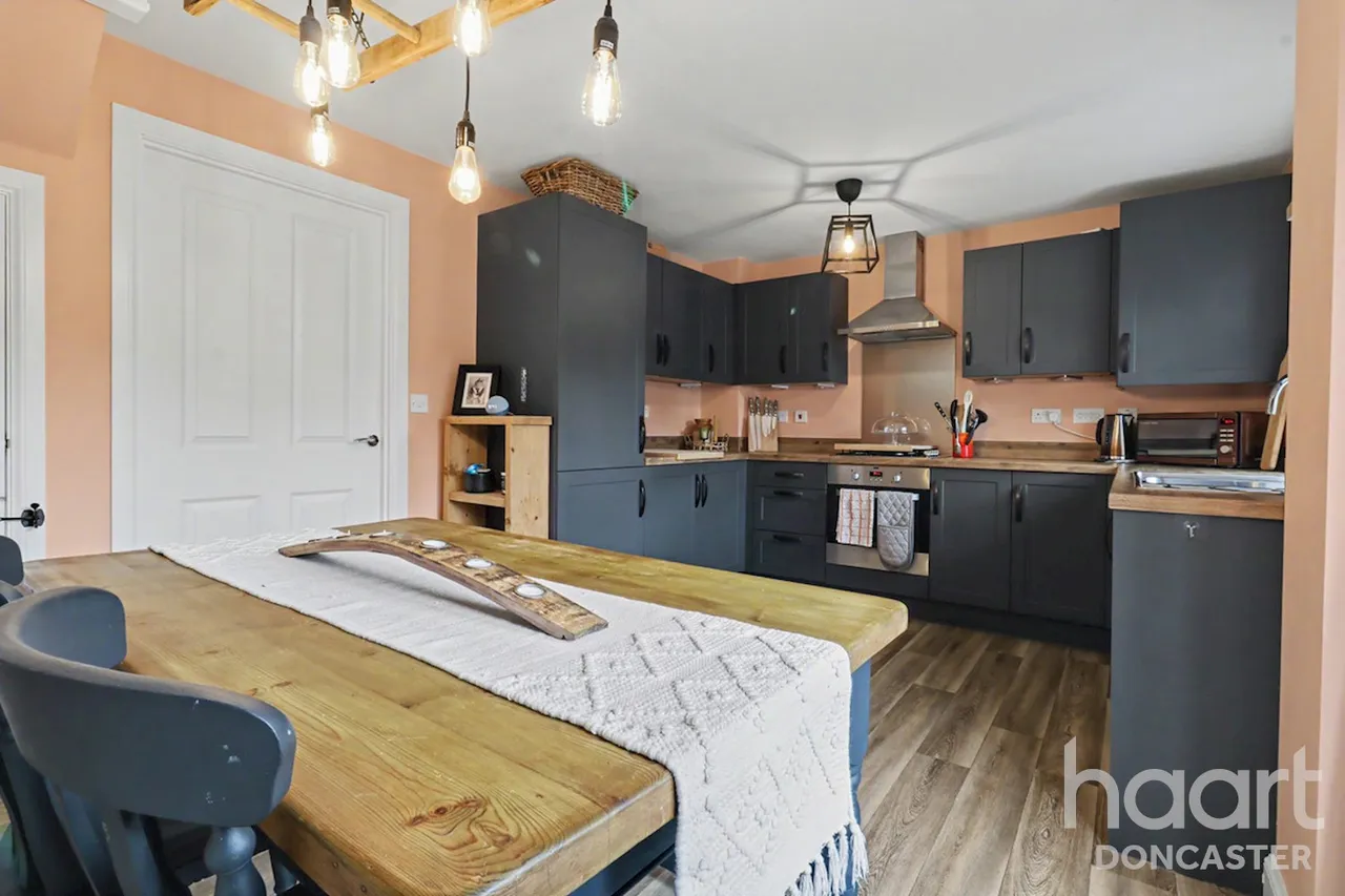 Davy Road, Rossington, DN11, photo 9