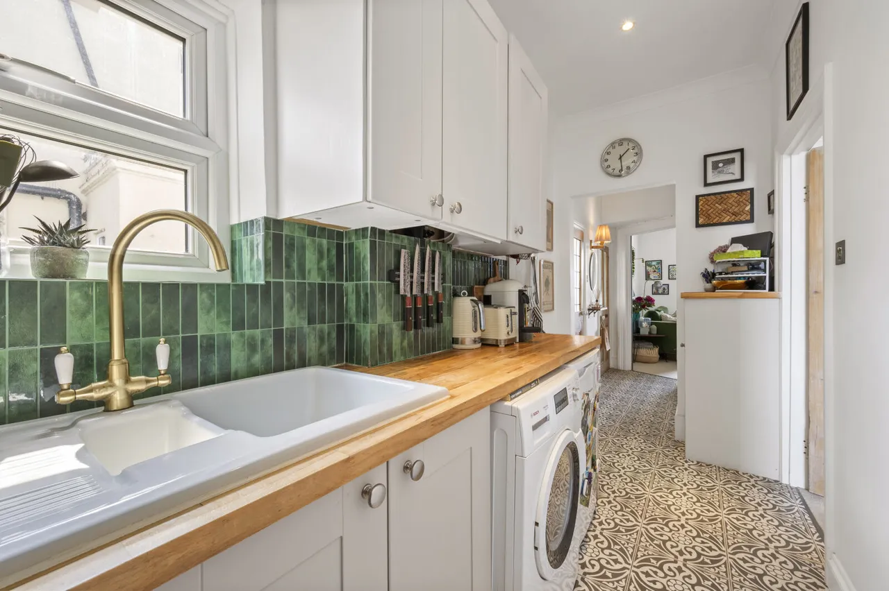 Ewell Road, Surbiton, KT6, photo 12