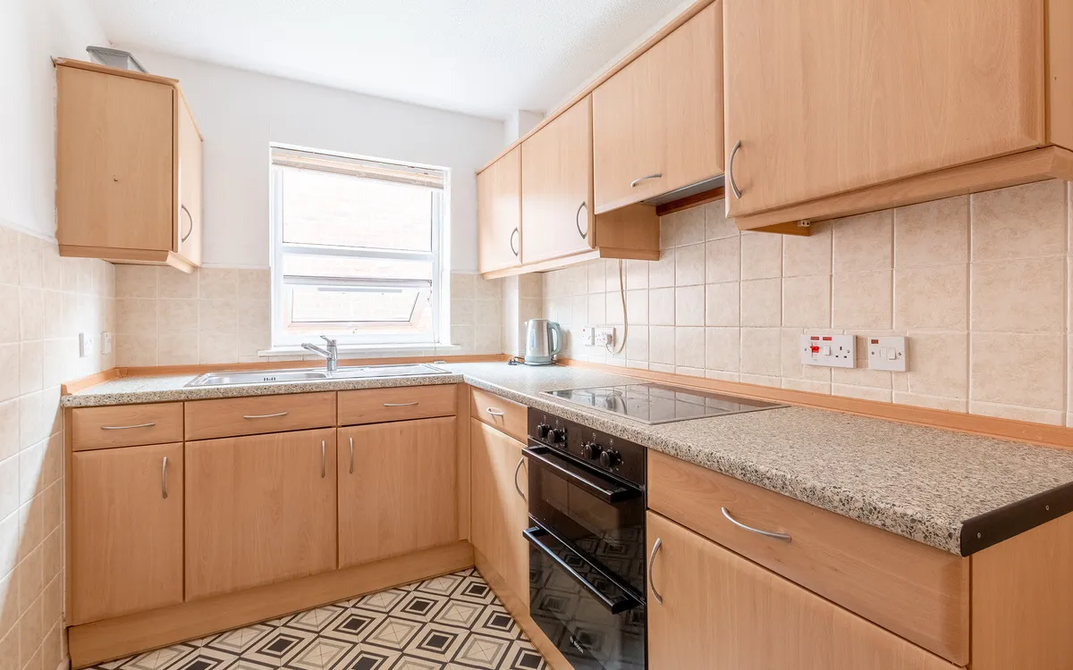 Wellgarth Court, Knowle, BS4, photo 4