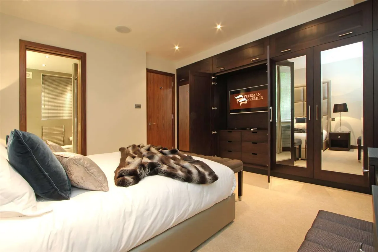 Kingston House South, Ennismore Gardens, London, SW7 1NF, photo 9