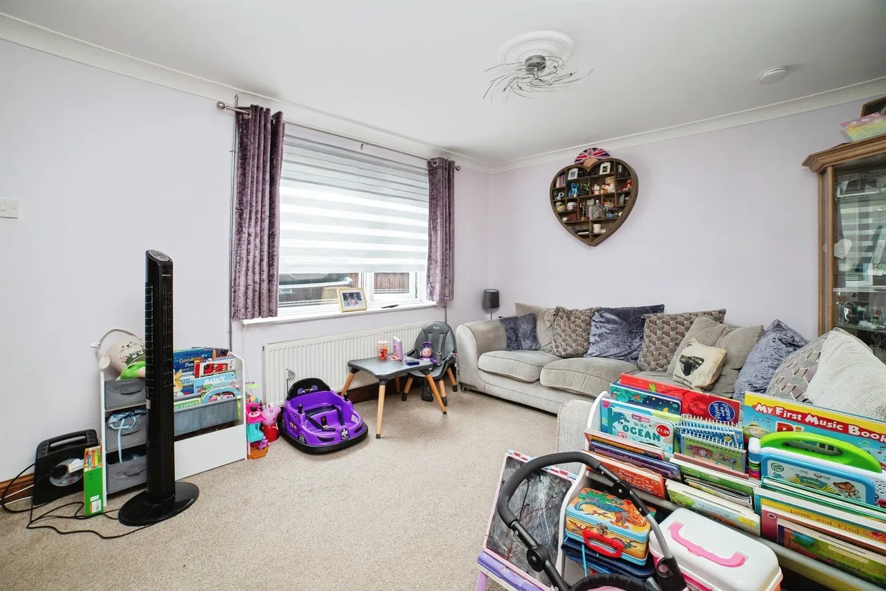 Iron Cliff Road, Bolsover, S44, photo 10