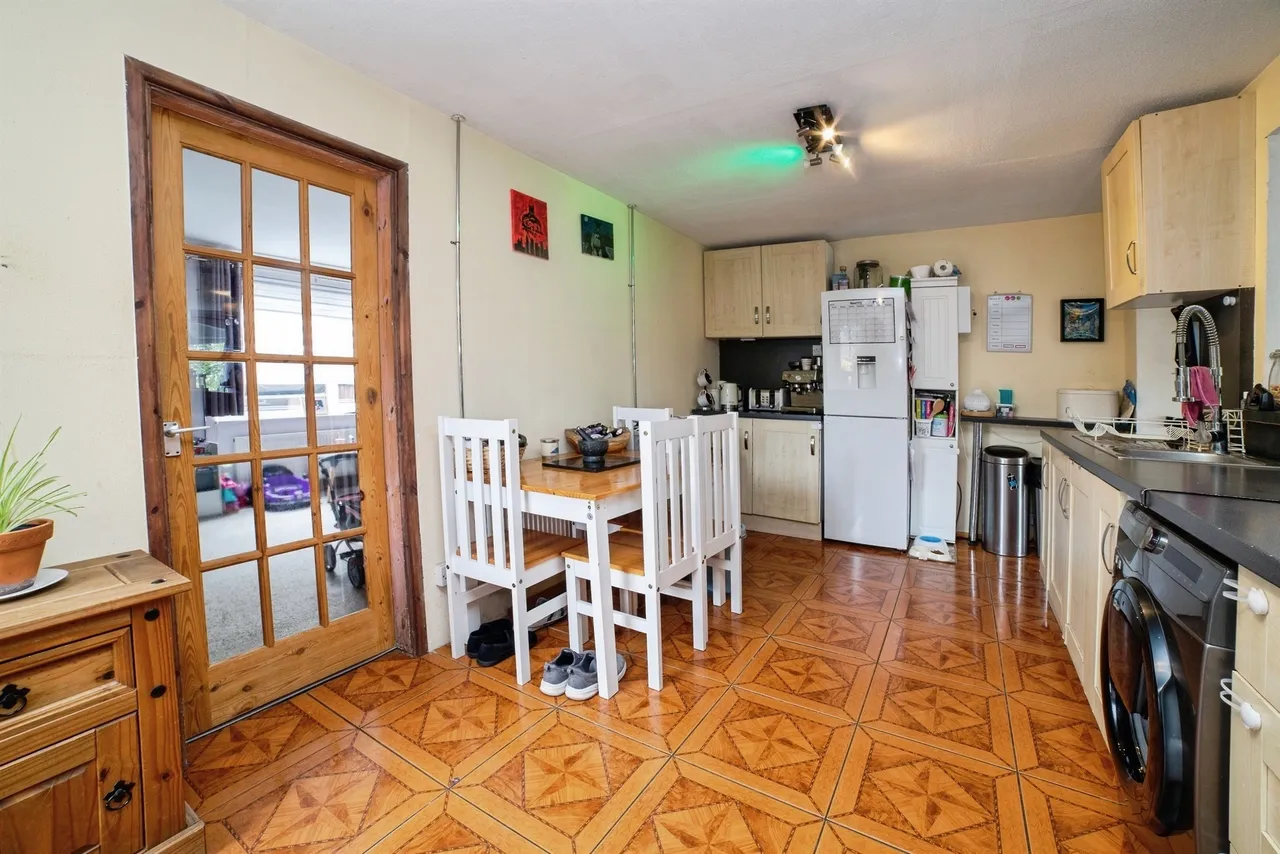 Iron Cliff Road, Bolsover, S44, photo 4