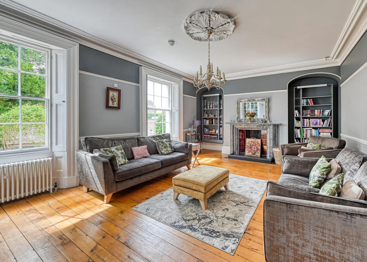9 bed house for sale, School Lane, Eardington, WV16