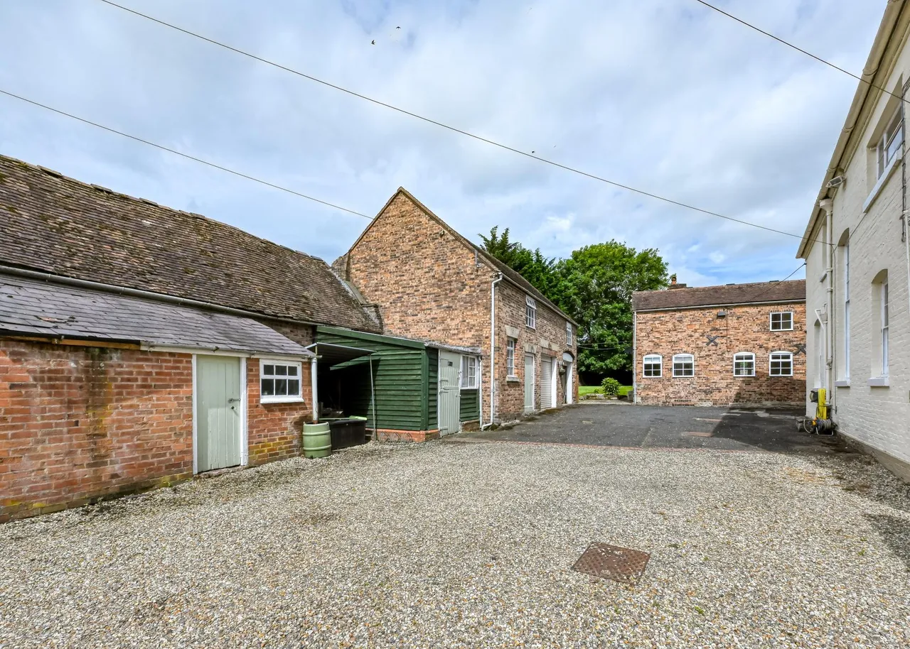 School Lane, Eardington, WV16, photo 54