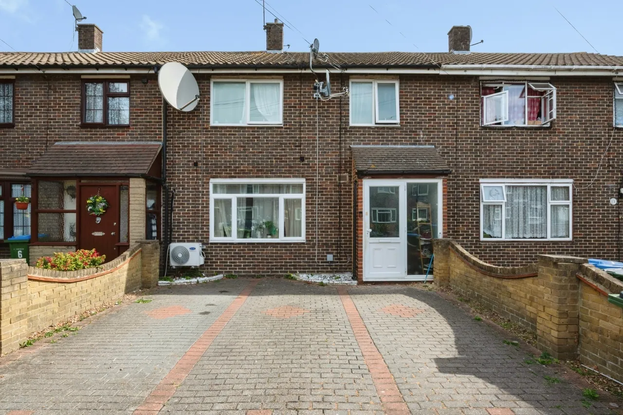 3 bed house for sale, Devenish Road, London, SE2
