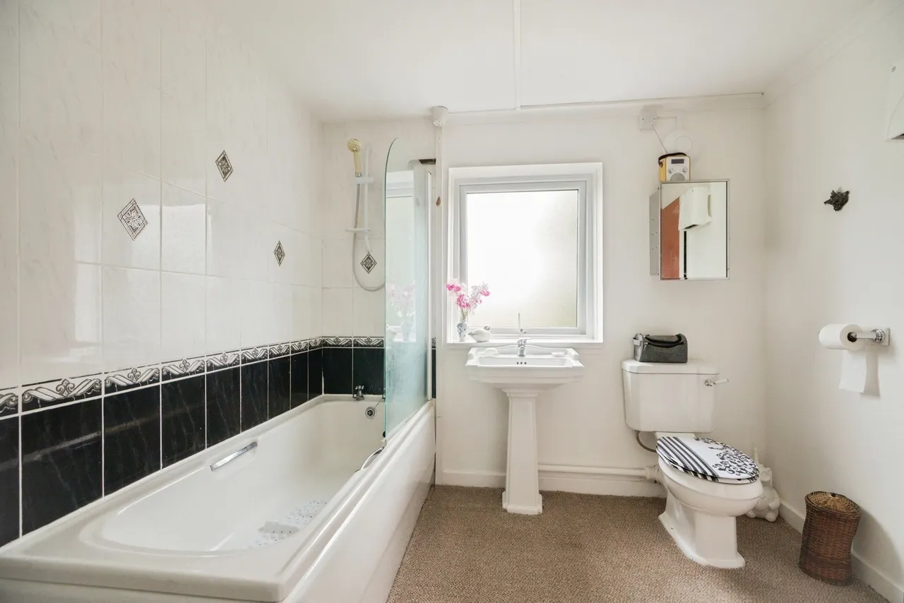 Pontllyfni, Caernarfon, LL54, photo 13