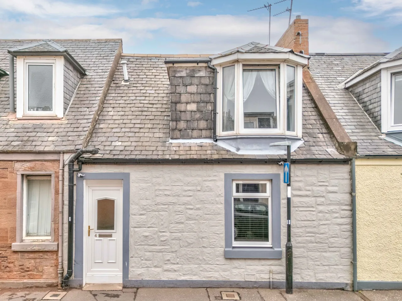 3 bed house for sale — Union Street East, Arbroath, Angus, DD11 1BS