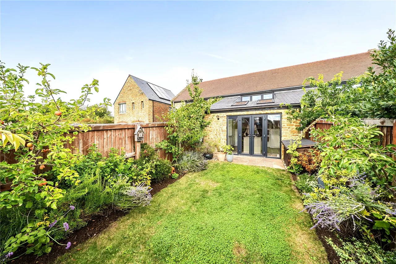 4 Old Farm Walk, Merriott, Somerset, TA16 5AB, photo 17