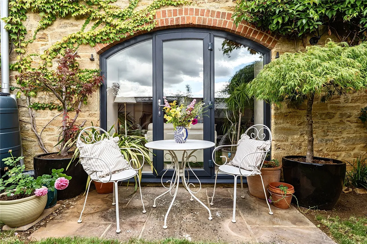 4 Old Farm Walk, Merriott, Somerset, TA16 5AB, photo 18