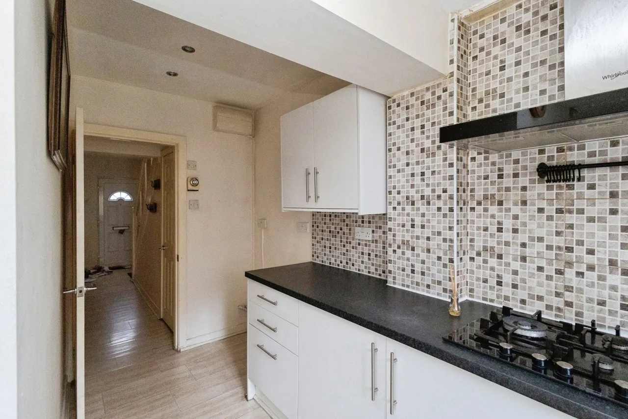 Eastholme Drive, Manchester, Greater Manchester, M19, photo 5