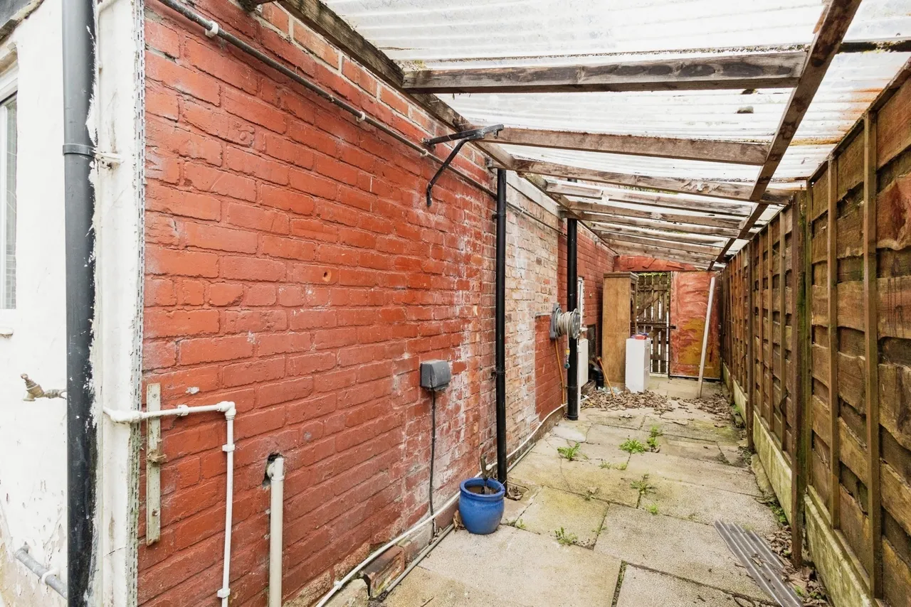 Eastholme Drive, Manchester, Greater Manchester, M19, photo 25