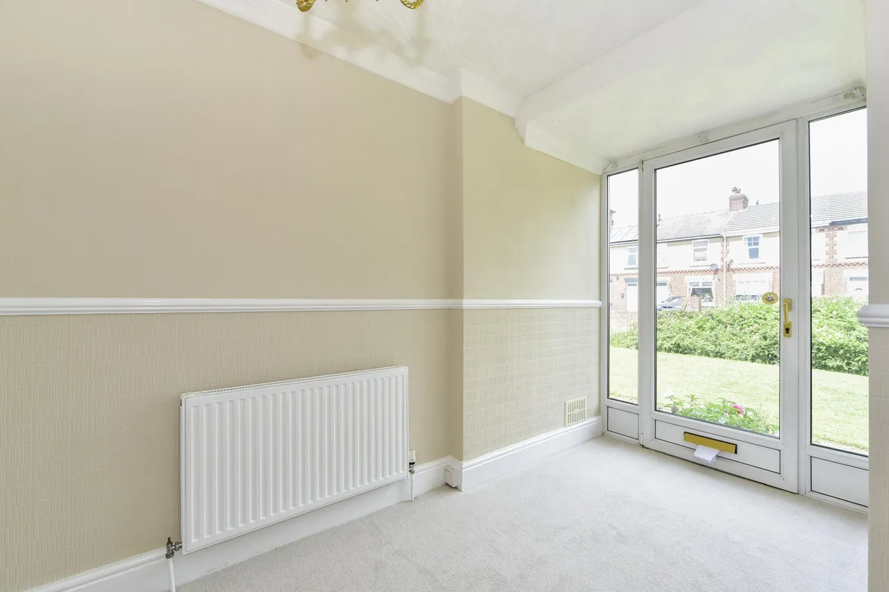 High Street, Thurnscoe, S63, photo 7