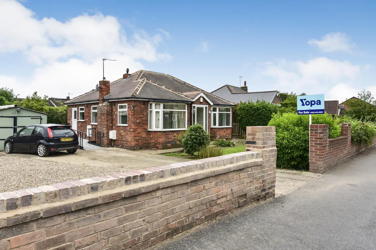 High Street, Thurnscoe, S63, photo 18