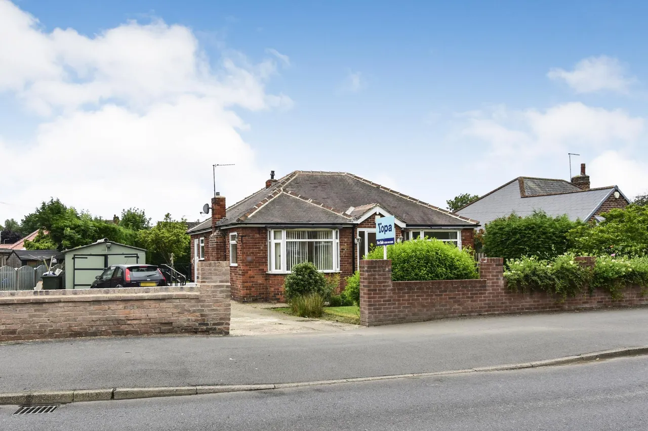 High Street, Thurnscoe, S63, photo 19