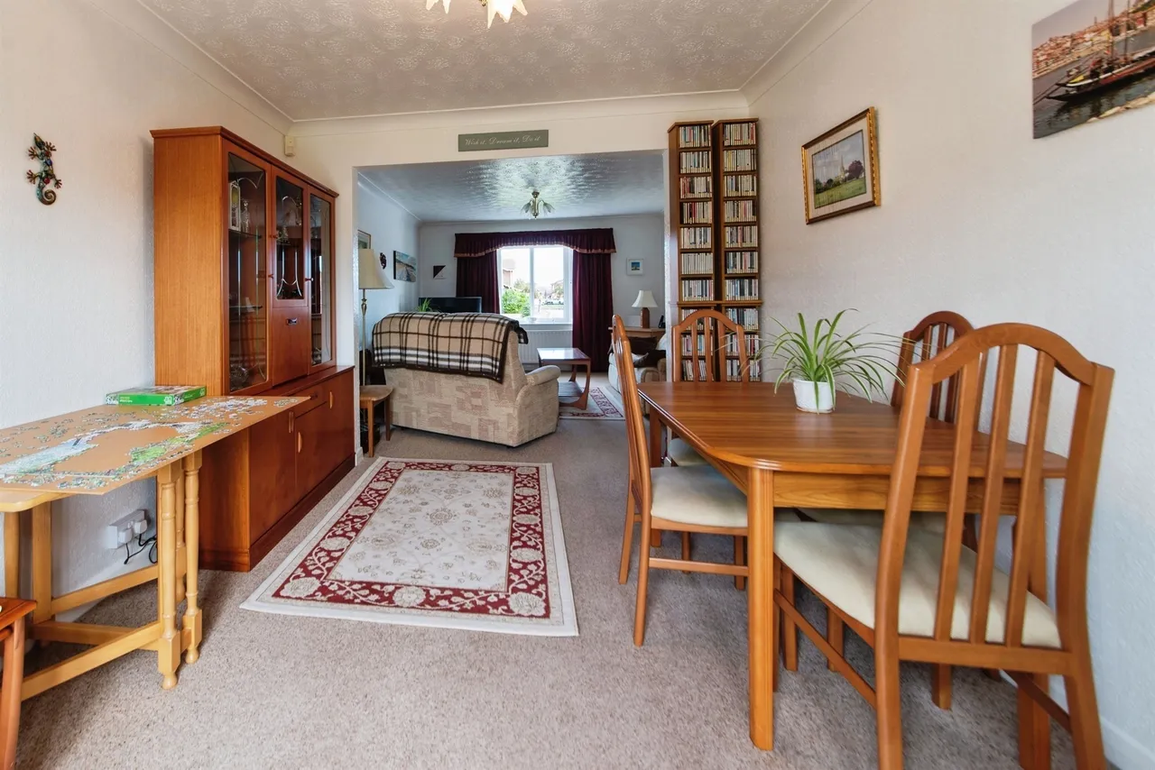 Brendon Walk, Spalding, PE11, photo 3