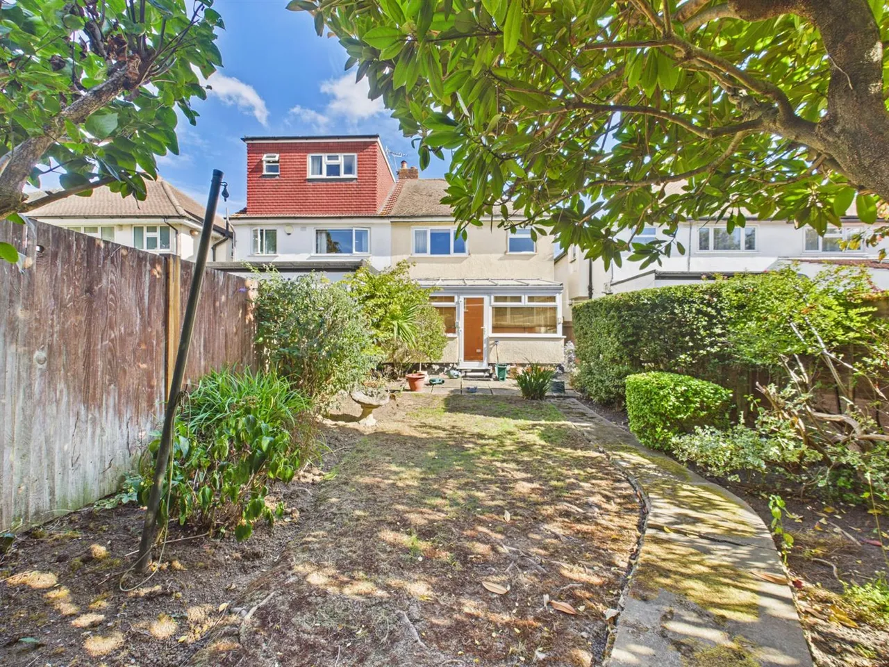 Pine Gardens, Ruislip, HA4, photo 14