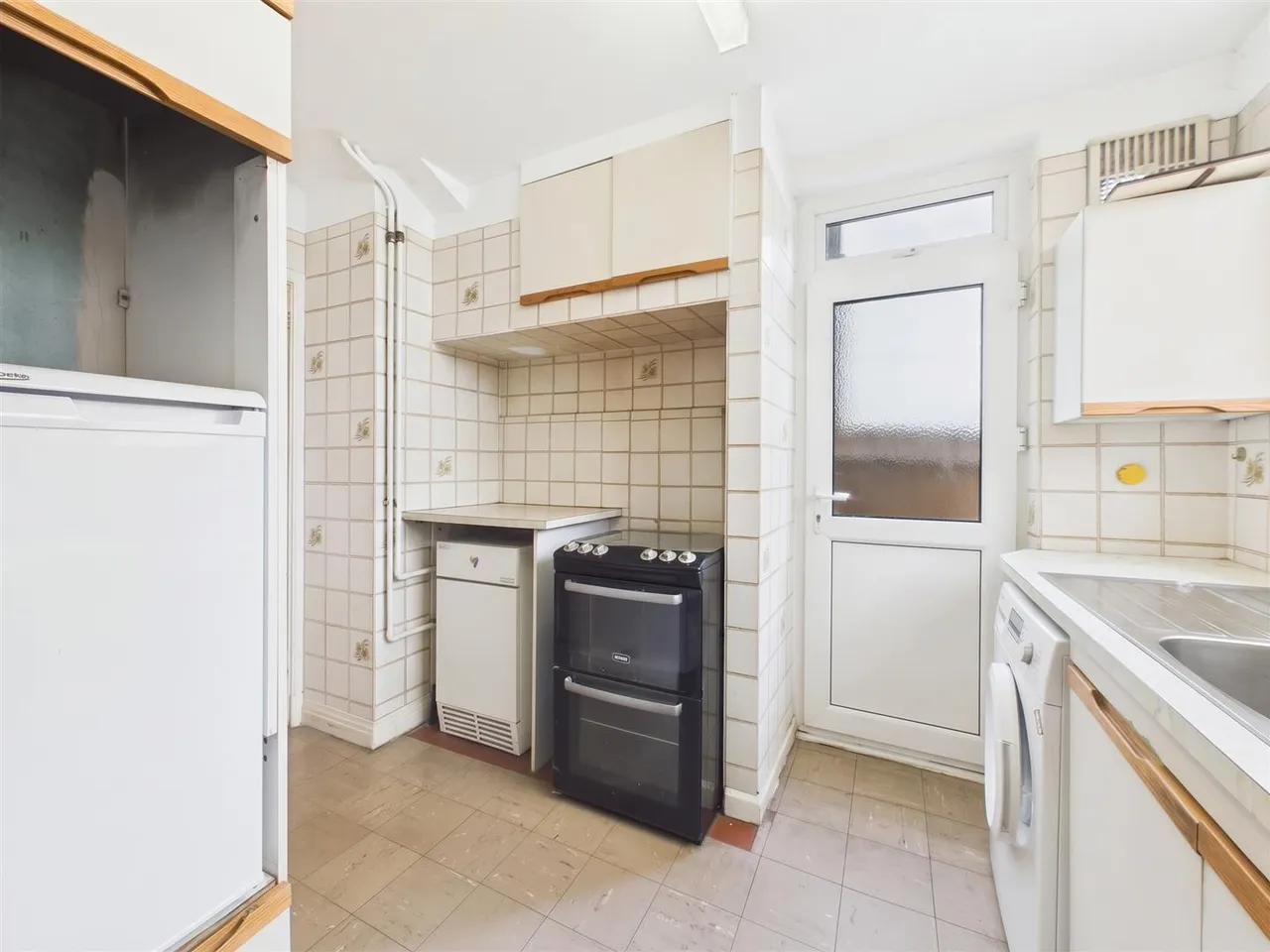 Pine Gardens, Ruislip, HA4, photo 6