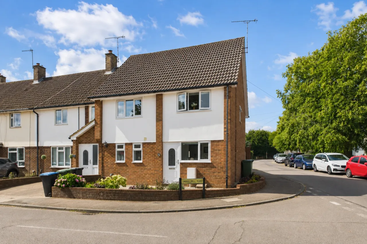 4 bed property for sale, Daggsdell Road, Hemel Hempstead, HP1
