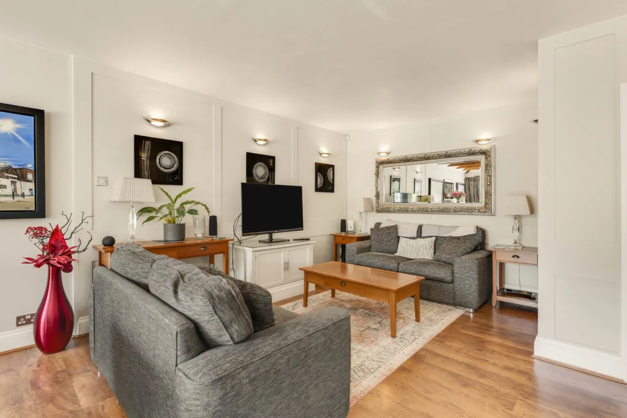 Rusper Road, Horsham, photo 6