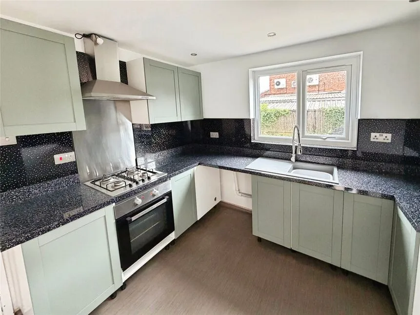 Bloomhill Court, Moorends, South Yorkshire, DN8, photo 6