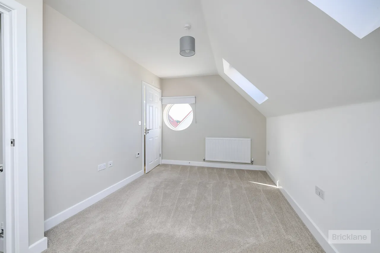 Osprey Place, March, PE15, photo 13