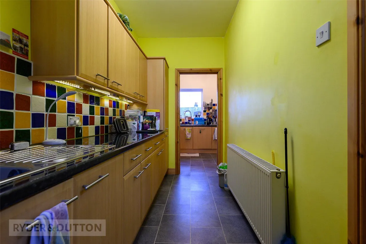 Moorlands Drive, Halifax, HX3, photo 10