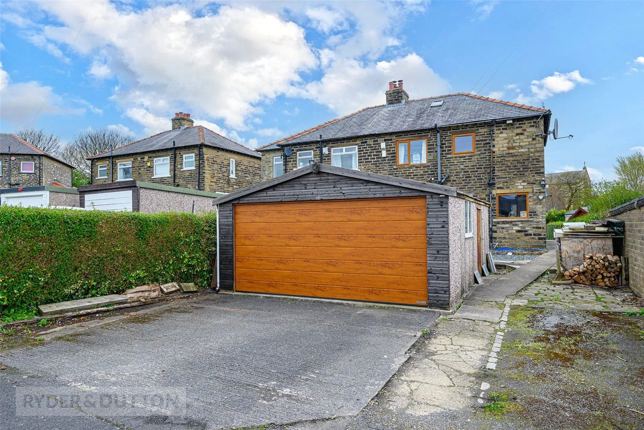 Moorlands Drive, Halifax, HX3, photo 2