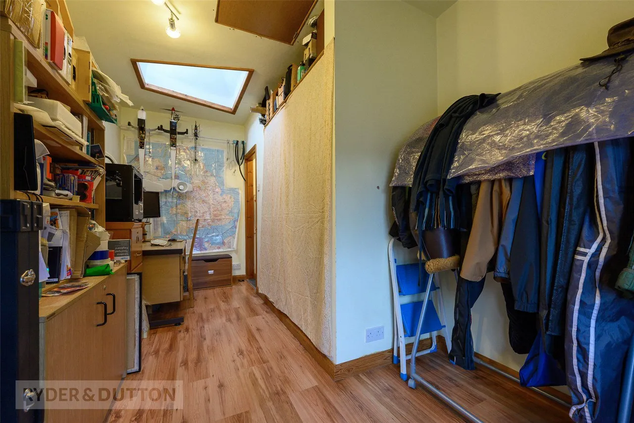 Moorlands Drive, Halifax, HX3, photo 16