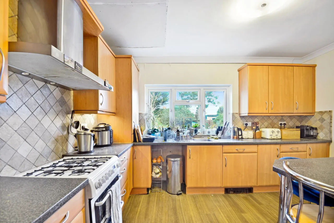 Dale View Avenue, North Chingford, London E4, photo 5