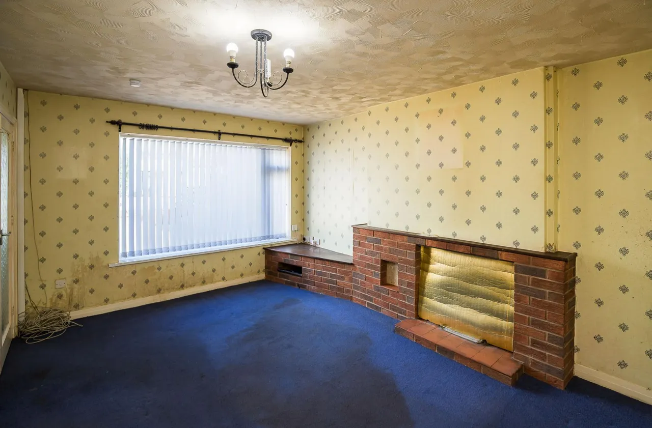 Violet Grove, Rhyl, LL18, photo 6