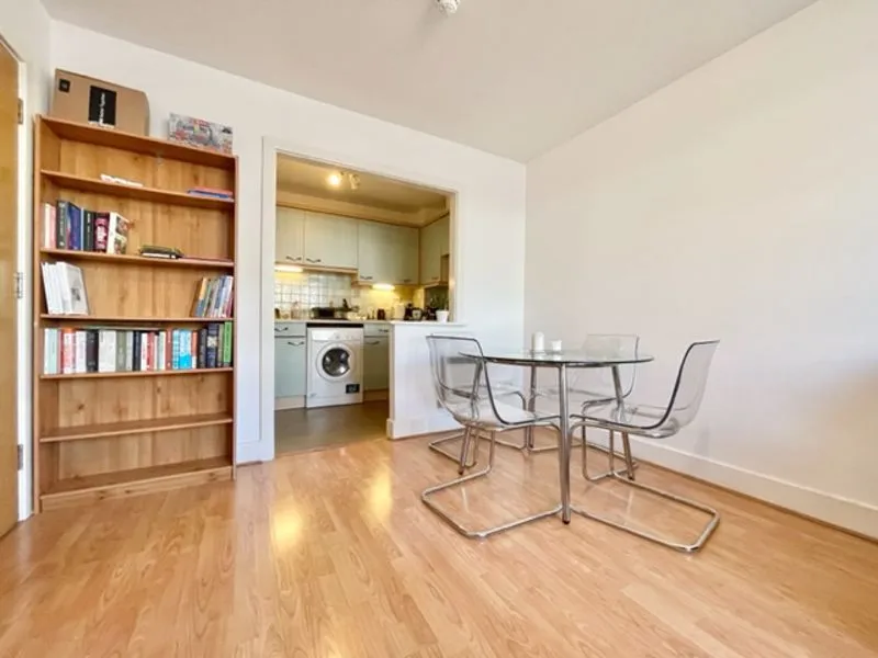 Commercial Road, London E1 1NY, photo 3