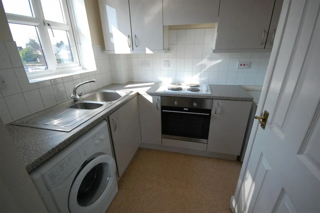 St Albans Road, photo 4