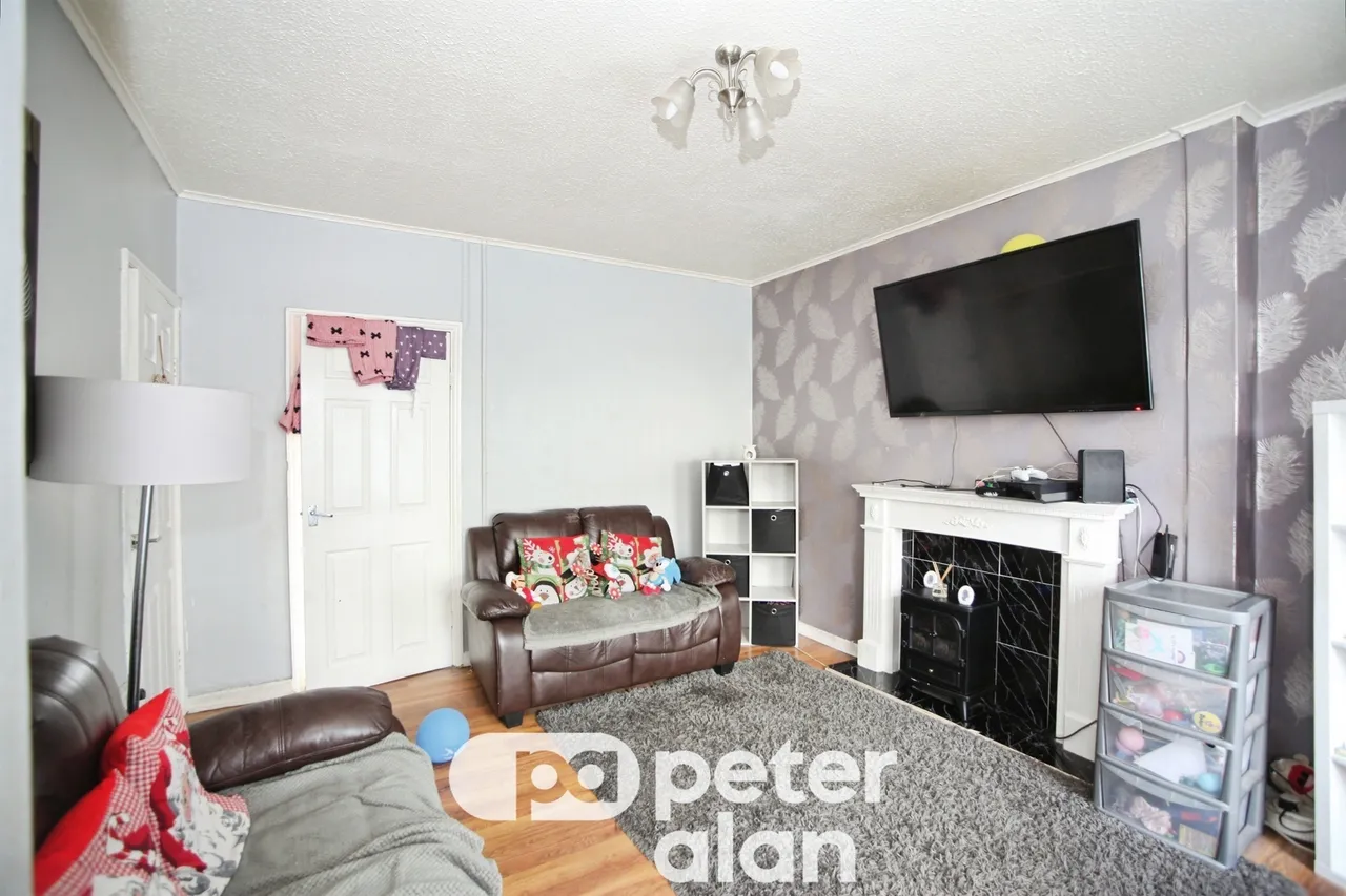 Hampden Road, Newport, NP19, photo 3