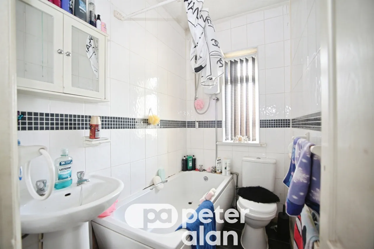 Hampden Road, Newport, NP19, photo 11