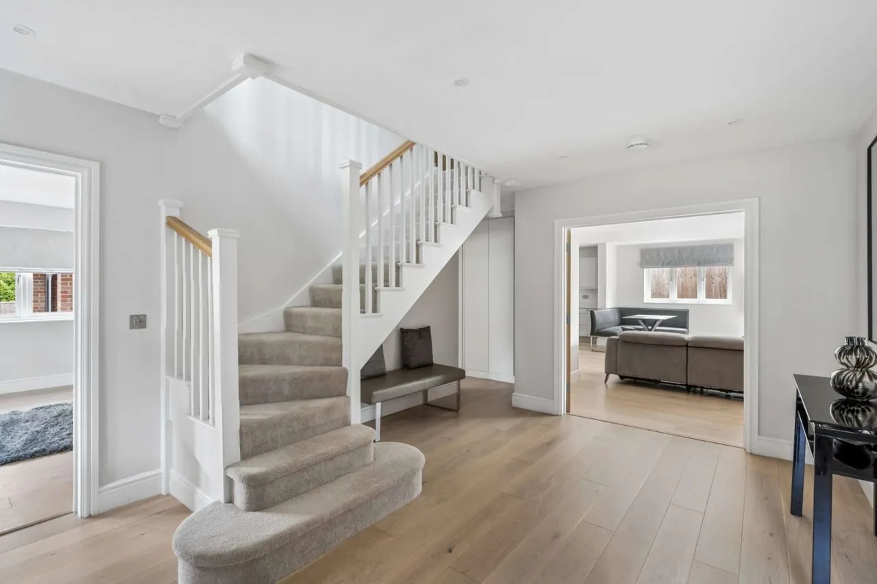 Clifton Road, Amersham, Buckinghamshire, HP6 5PN, photo 9