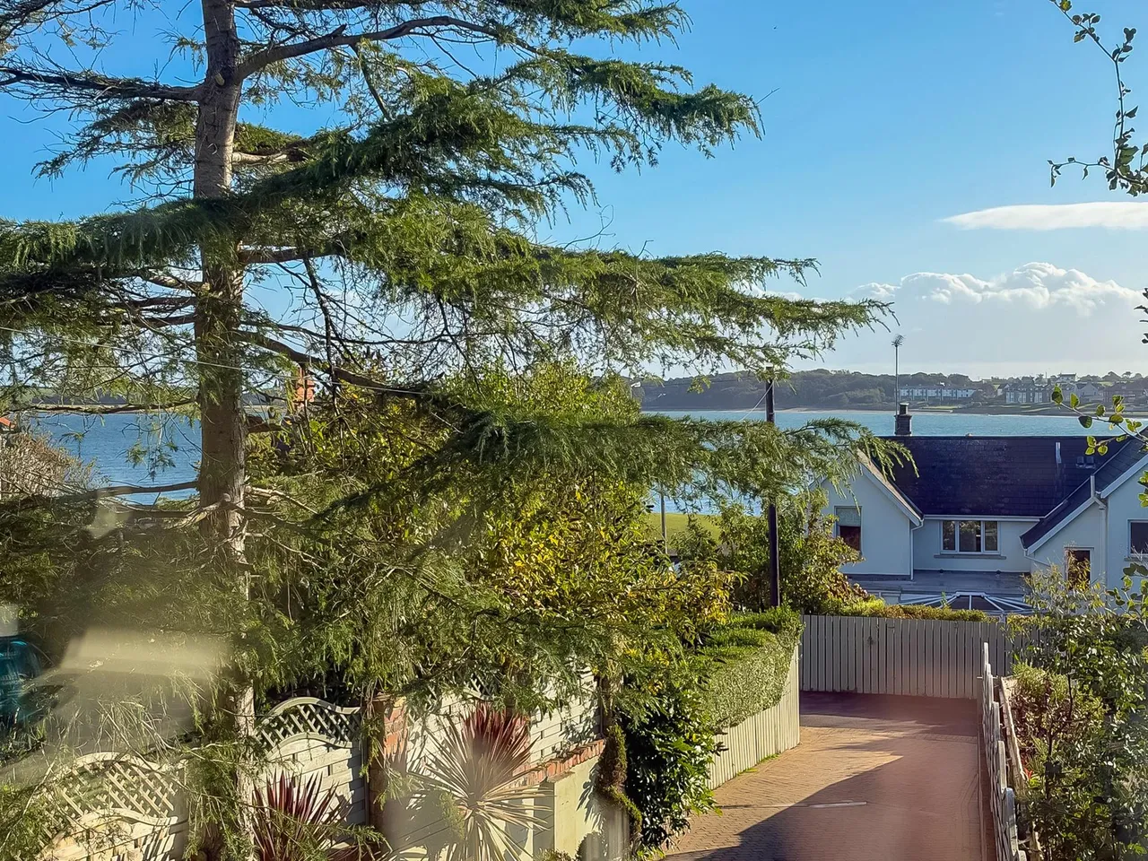 Shandon Drive, photo 50