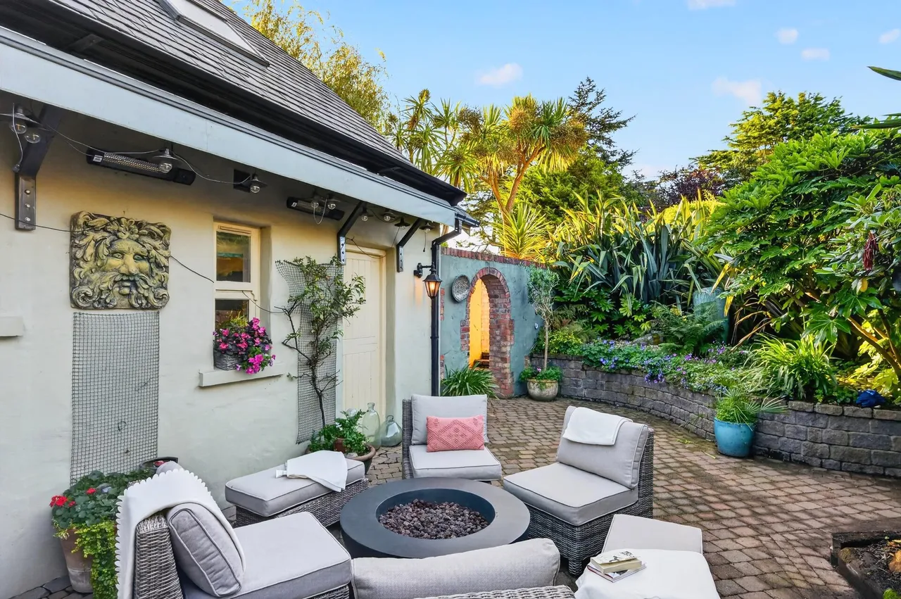 Shandon Drive, photo 43