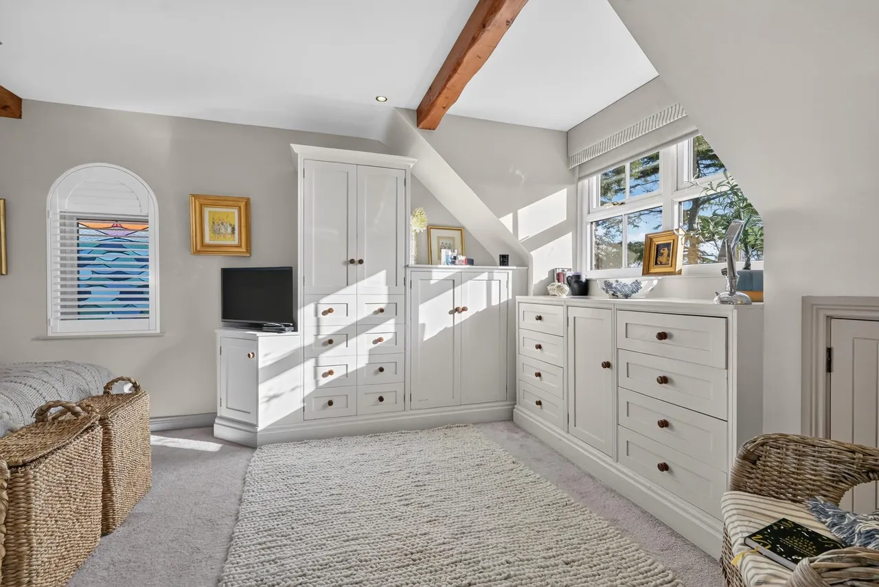 Shandon Drive, photo 37