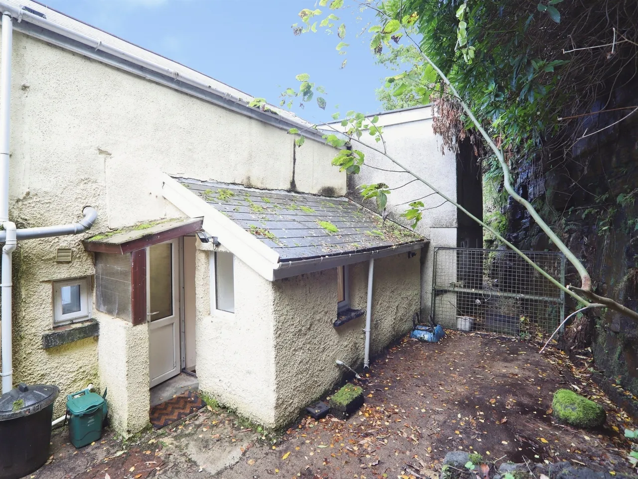 Cymmer Road, Porth, CF39, photo 3