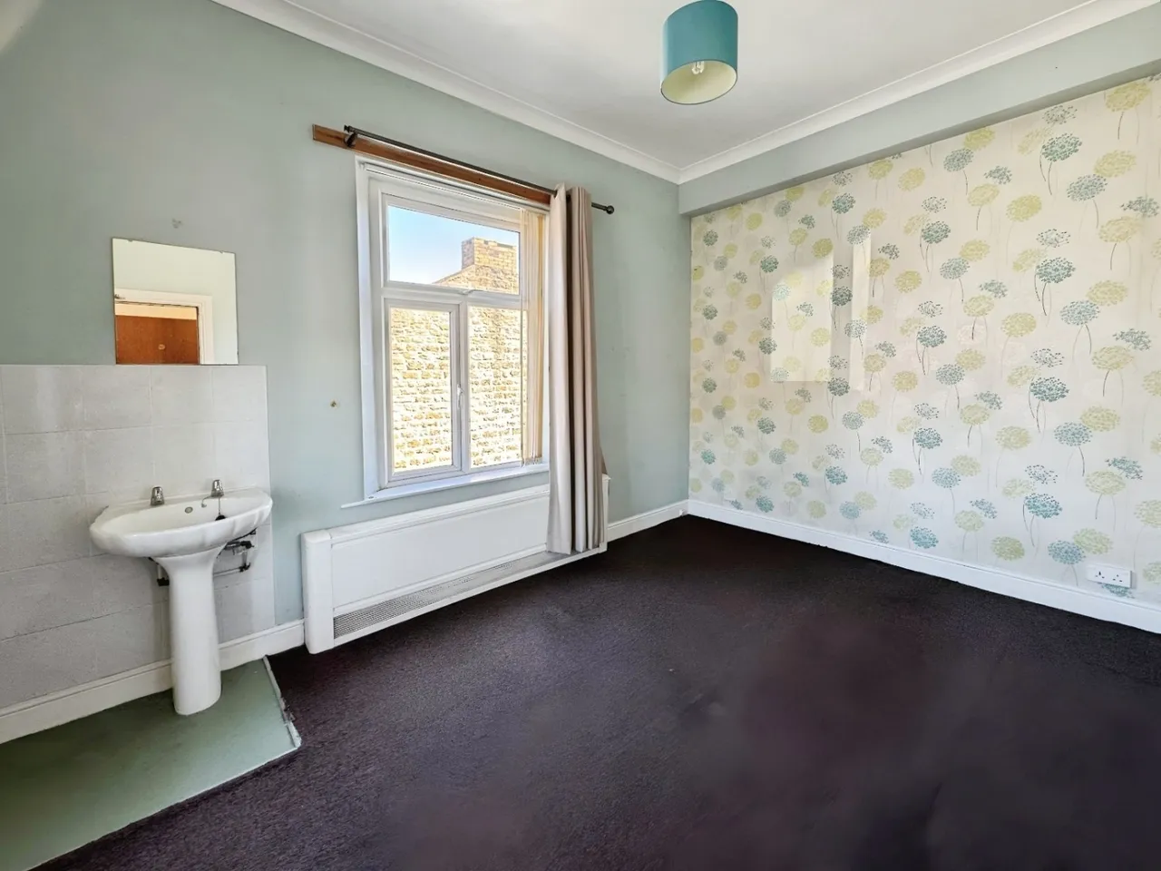 Bradford Road, Liversedge, WF15, photo 16