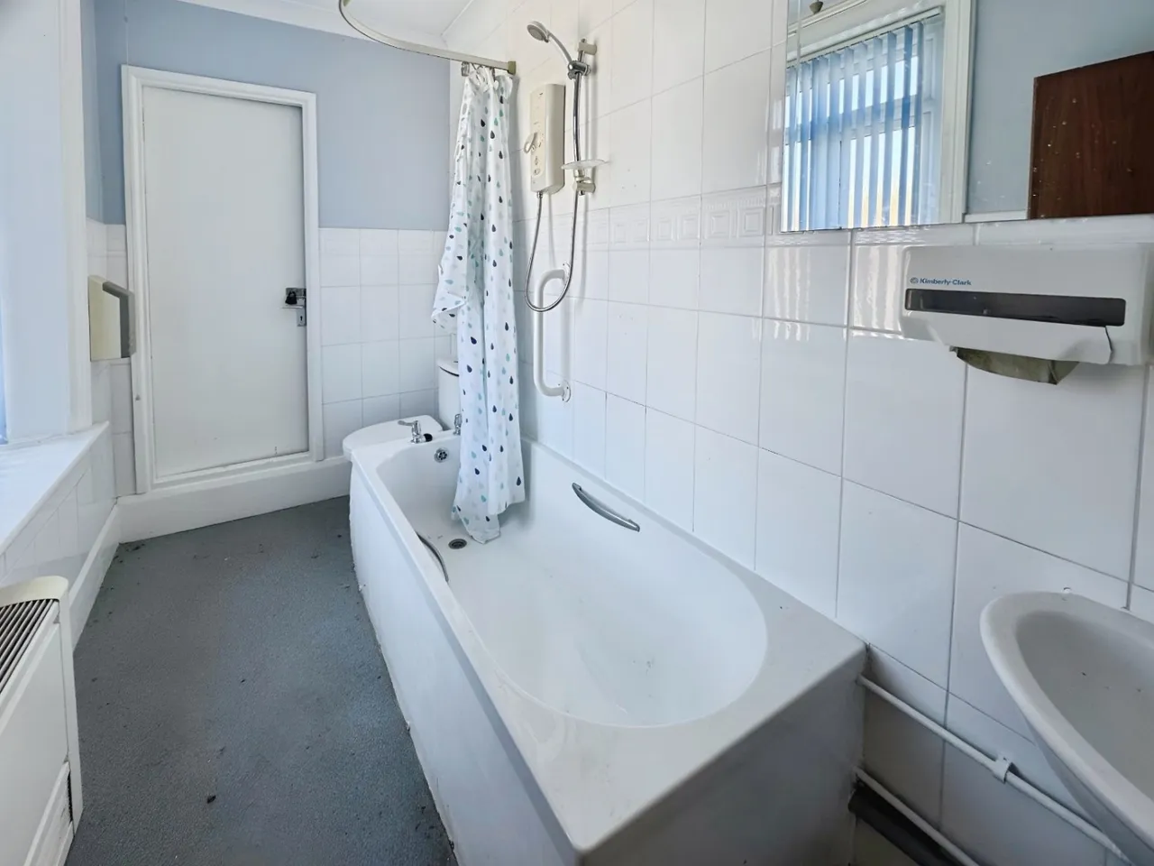 Bradford Road, Liversedge, WF15, photo 13