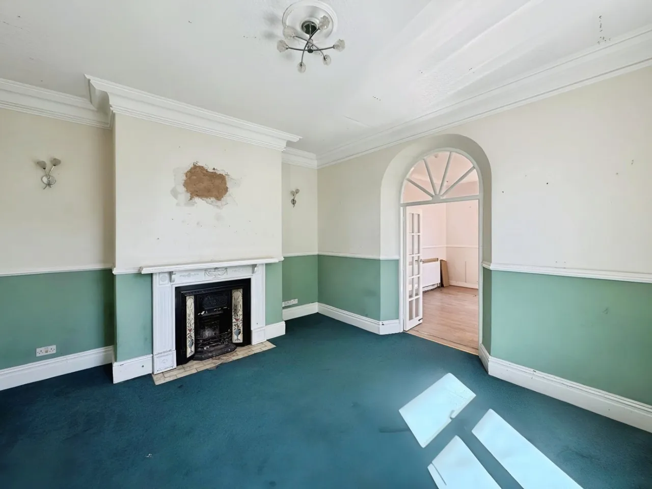 Bradford Road, Liversedge, WF15, photo 4
