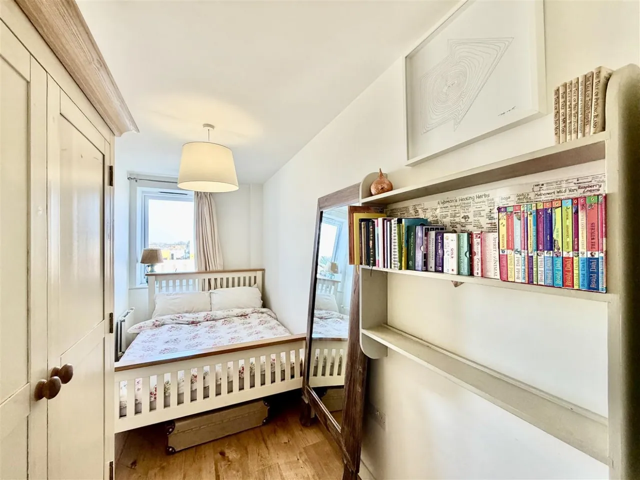 bed Apartment For SaleSalisbury Road, Southall, UB2, photo 8