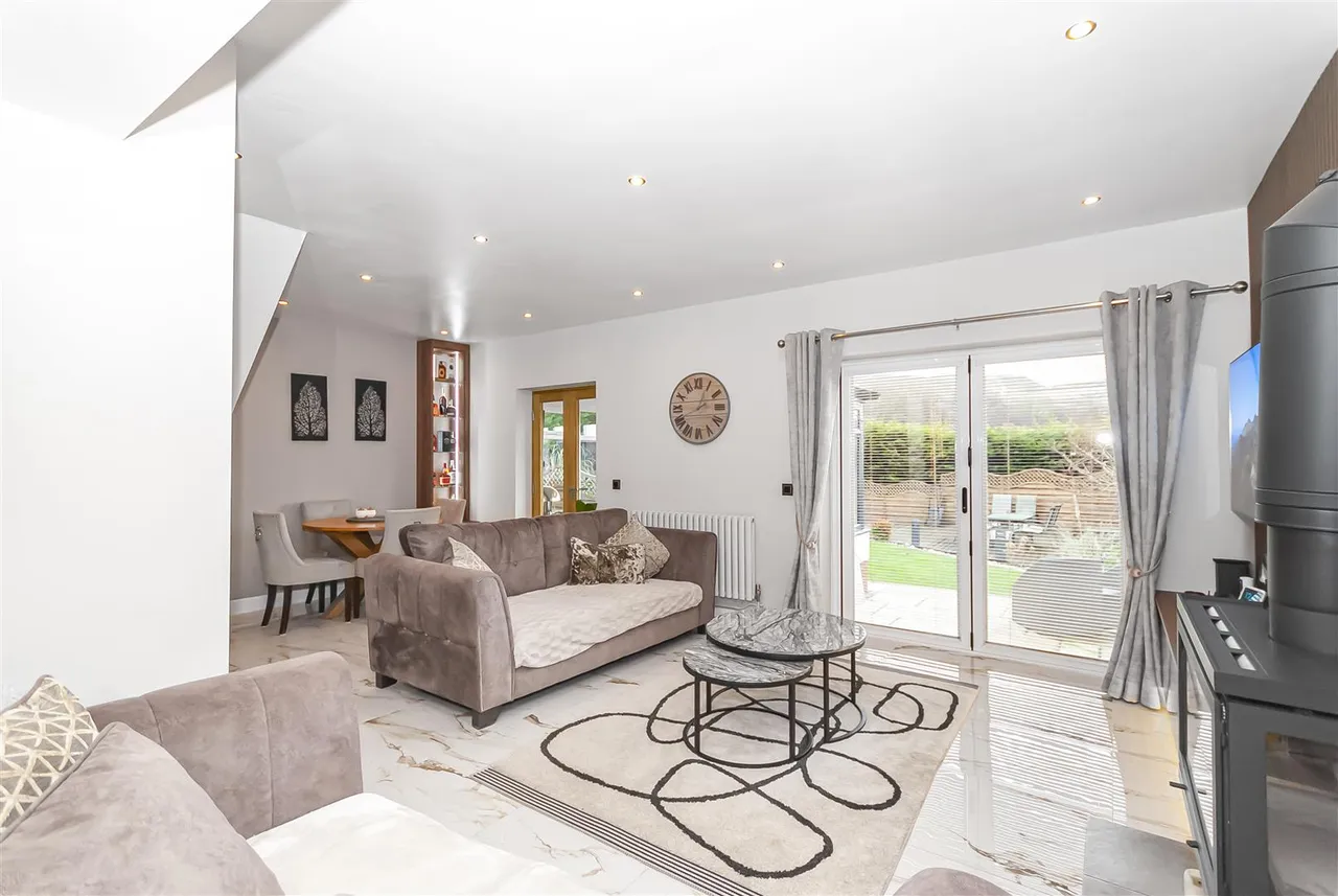 Dearden Fold, Edenfield, Ramsbottom, Bury, BL0 0LH, photo 7